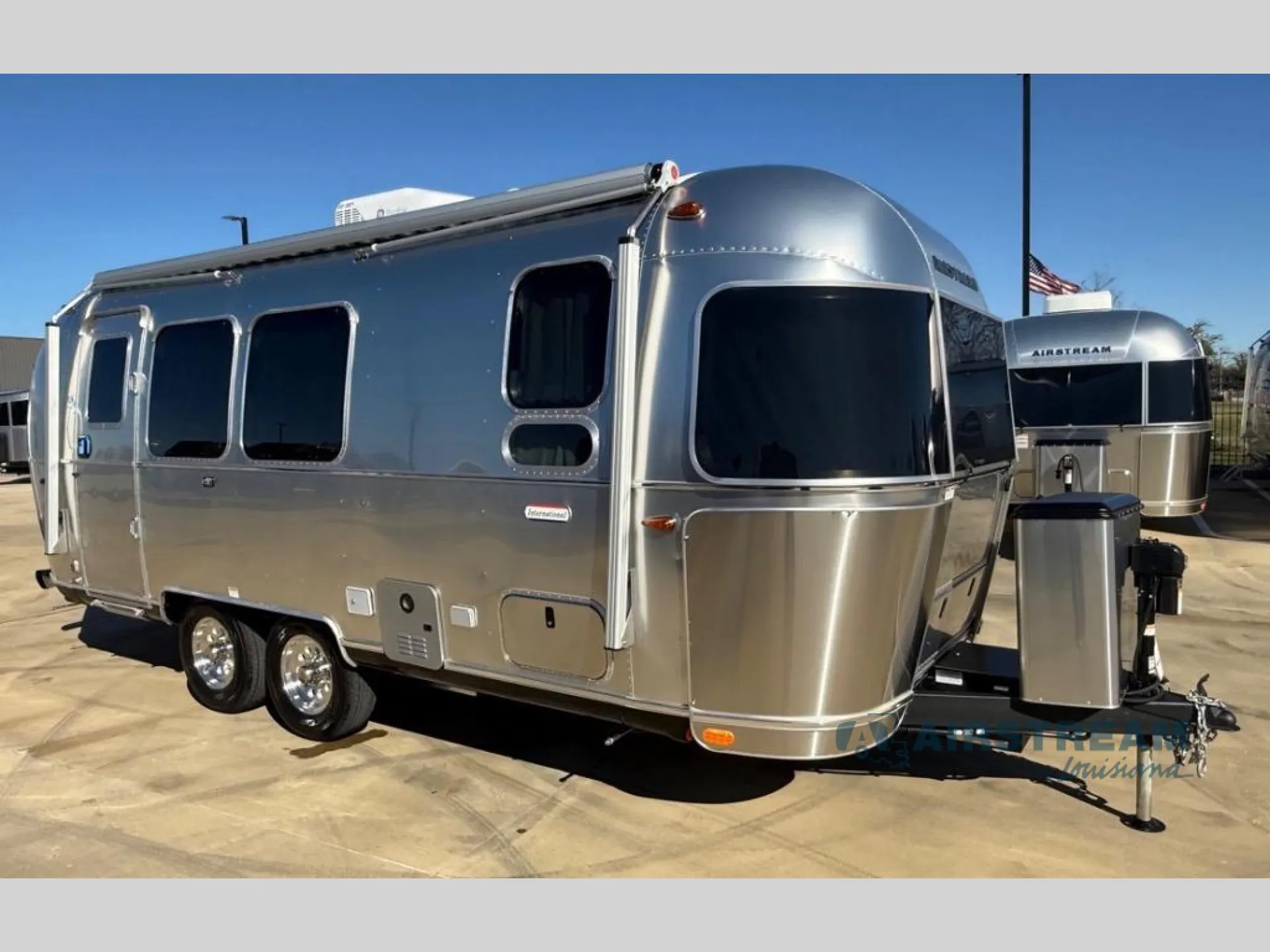 2026 Airstream International 25FB Twin - Photo 2