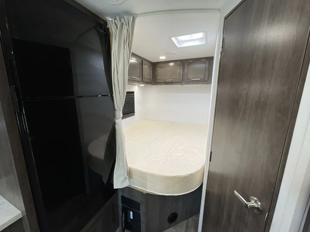 2026 Jayco Redhawk SE 22EF, Photos photo 25