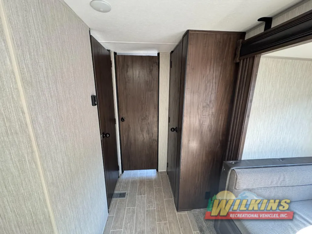 2021 Forest River Cherokee 294BH, Photos photo 13