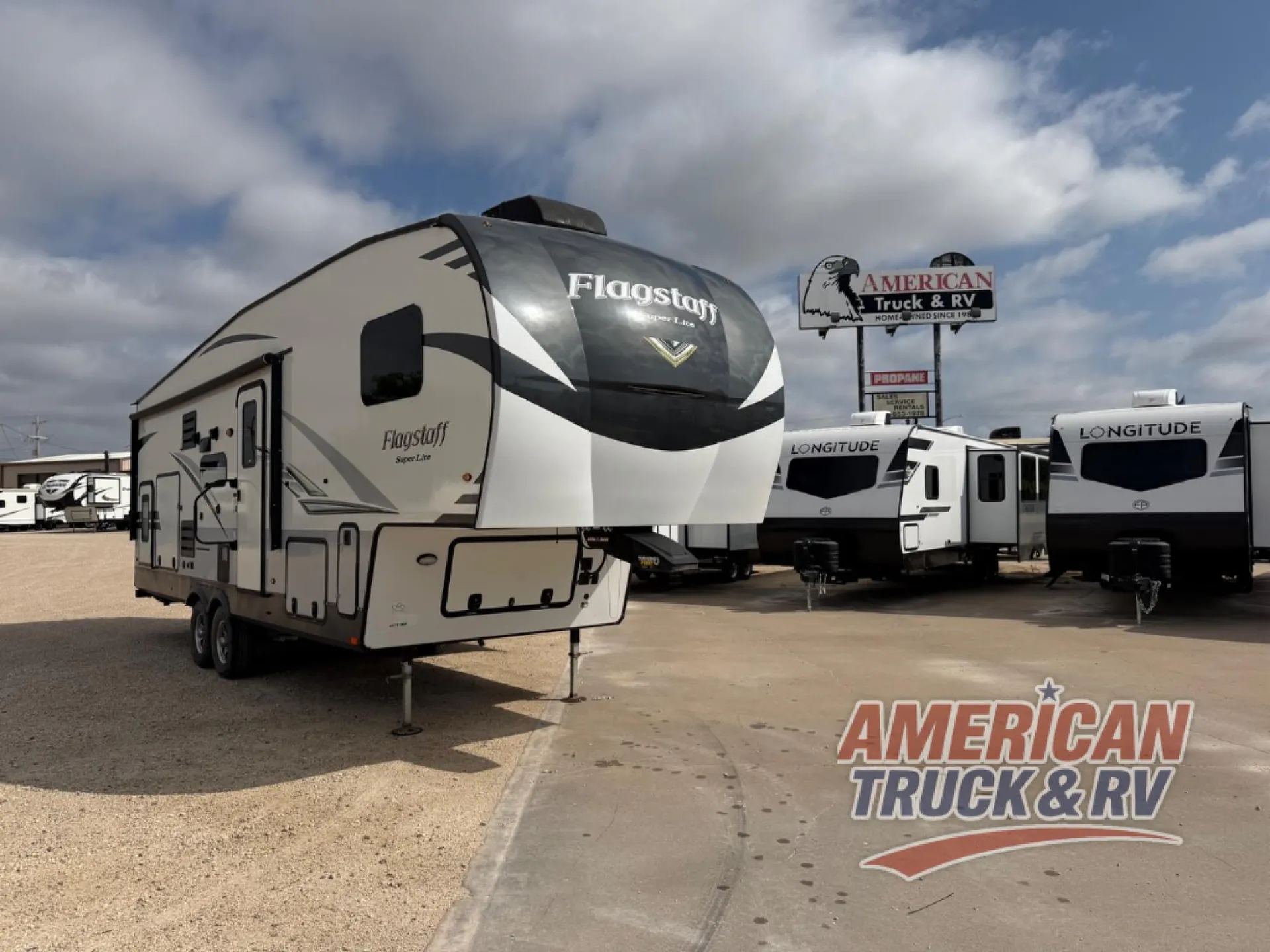 2021 Forest River RV Flagstaff Super Lite 527BHS - Photo 2
