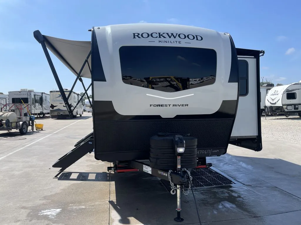 2027 Forest River Rockwood Mini Lite 2506FK - Photo 3