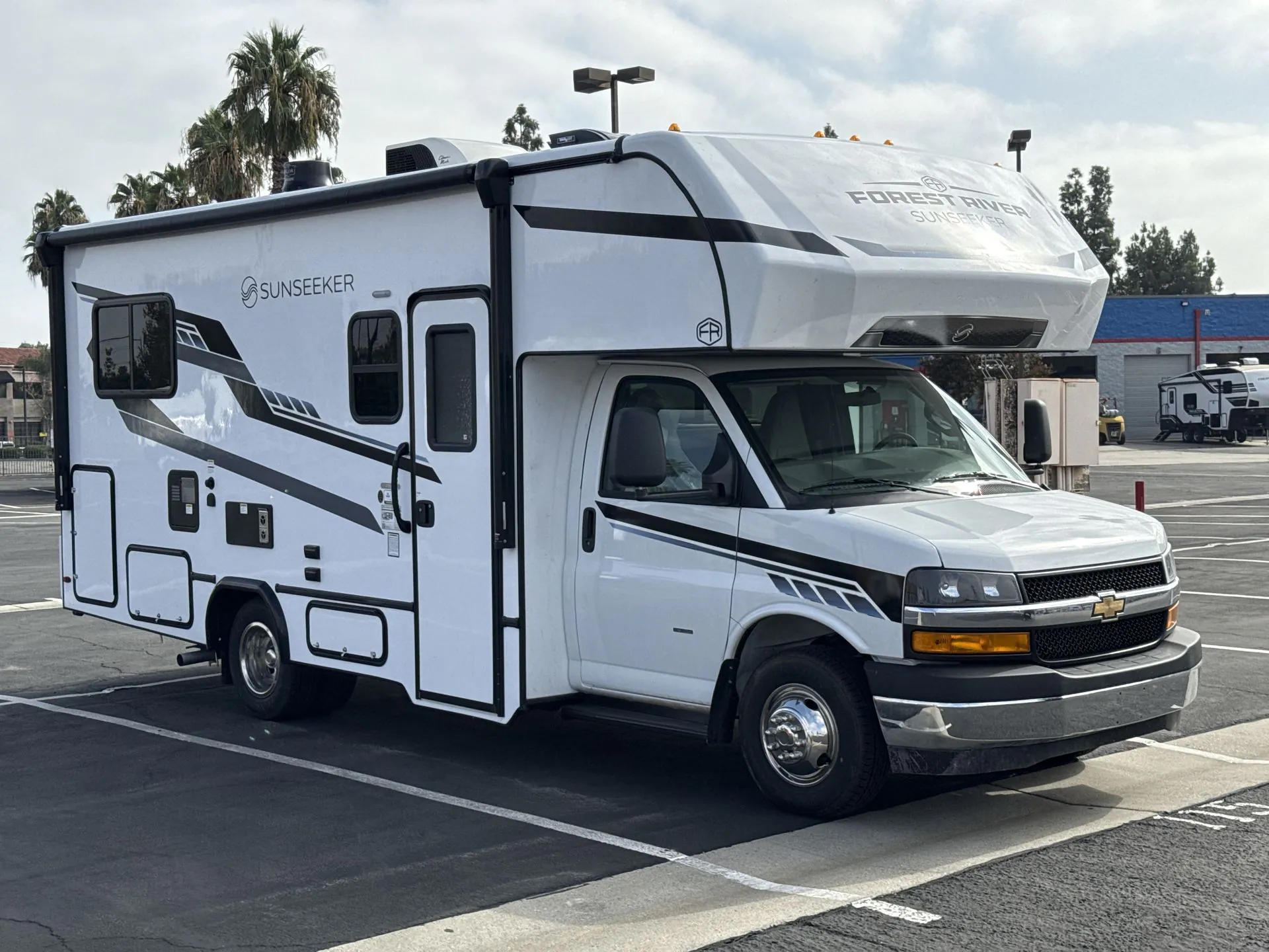 2027 Forest River Sunseeker LE 2350LE