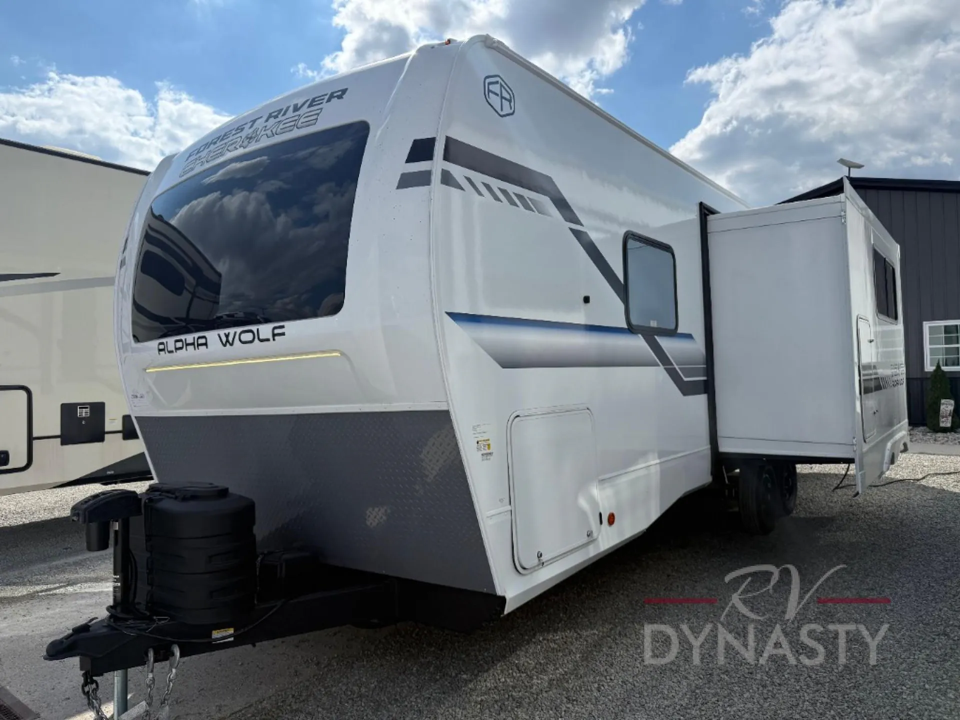 2026 Forest River Cherokee Alpha Wolf 24TRUNK - Photo 3