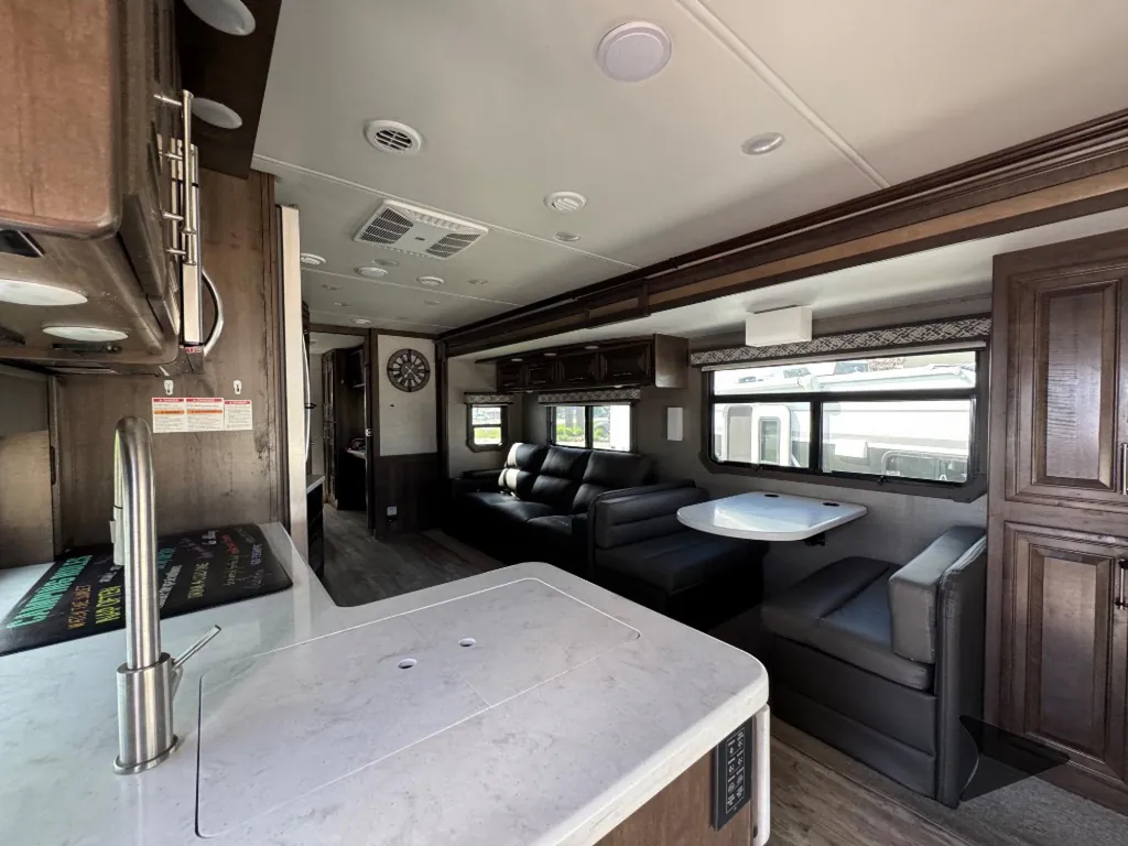 2022 Entegra Coach Accolade 37K, Photos photo 22