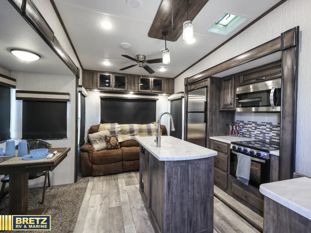 2021 Forest River Sandpiper C-Class 3660MB, Photos photo 7