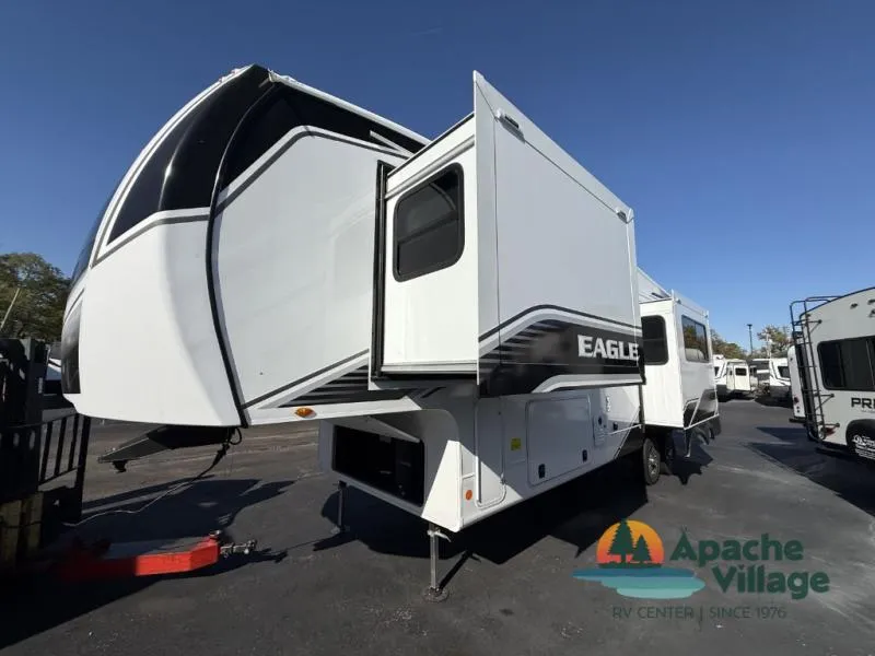 2026 Jayco Eagle 365UKTS - Photo 4