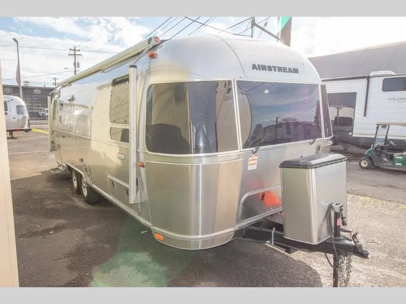 2021 Airstream International 27FB Twin - Photo 2