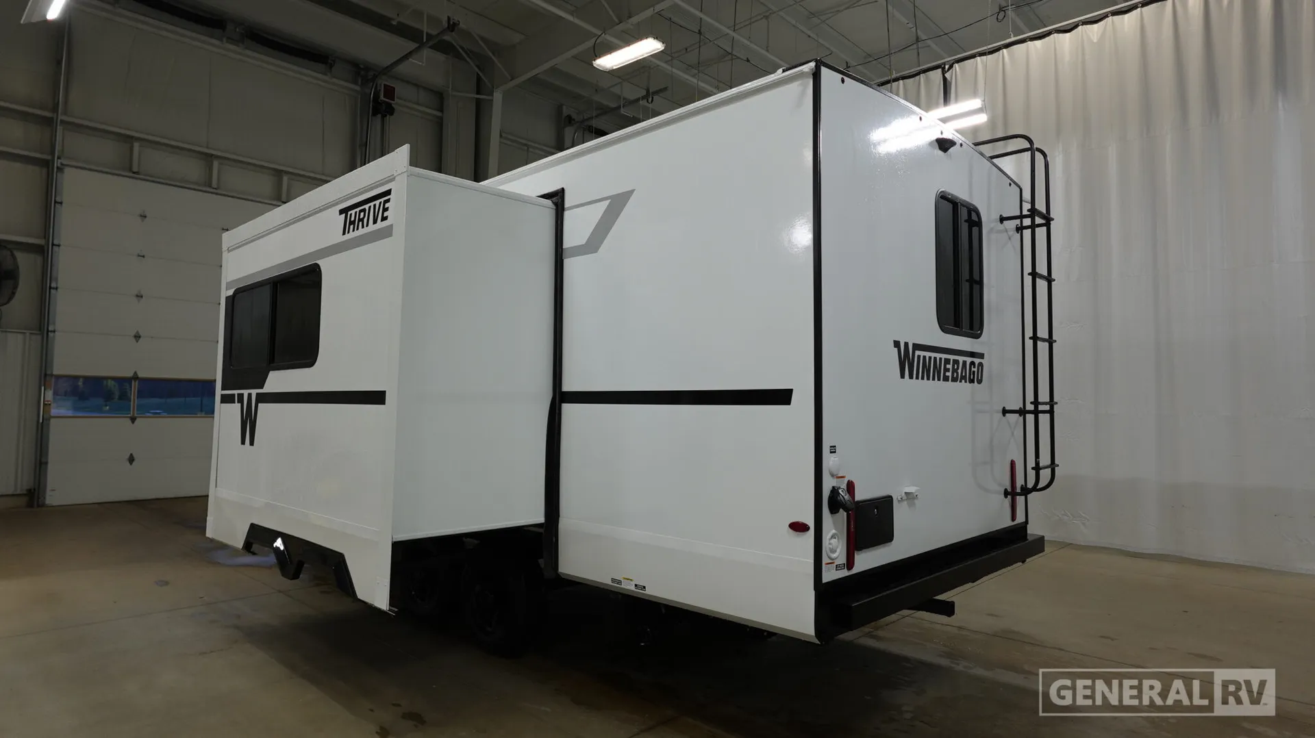 2026 Winnebago Thrive 22RBS - Photo 4