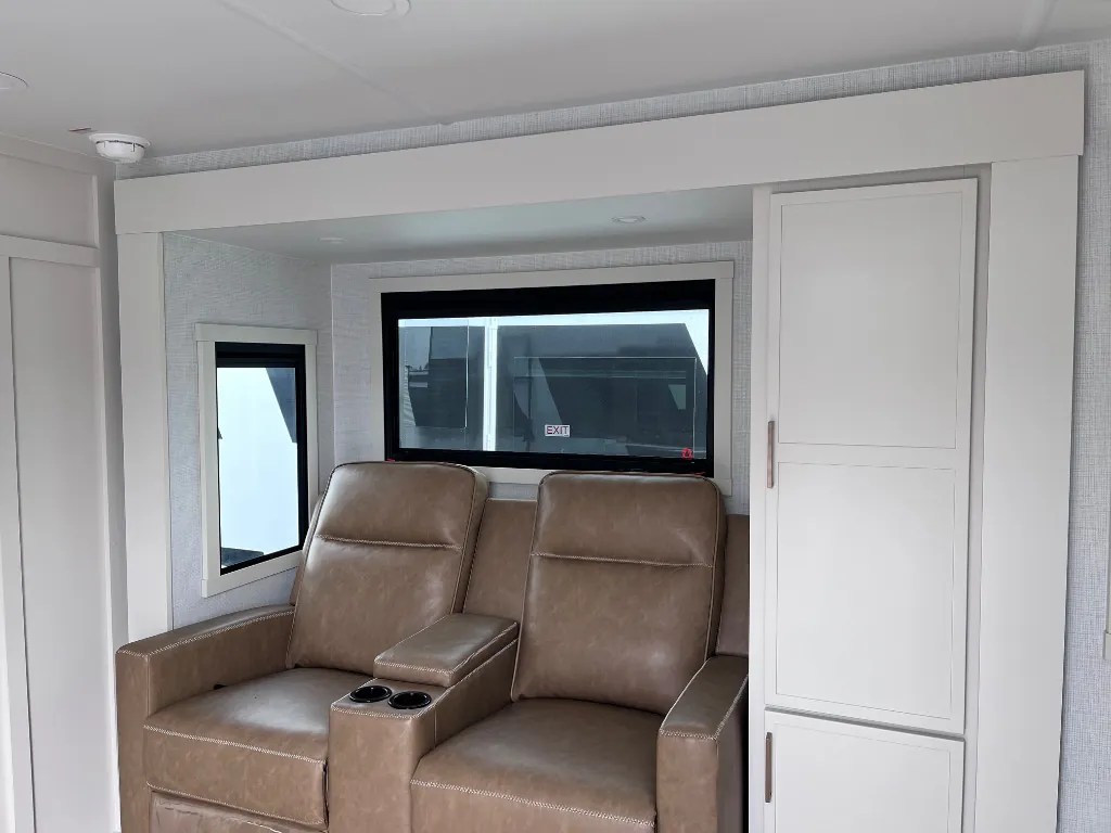 2026 Brinkley Model Ix 20X, Photos photo 6