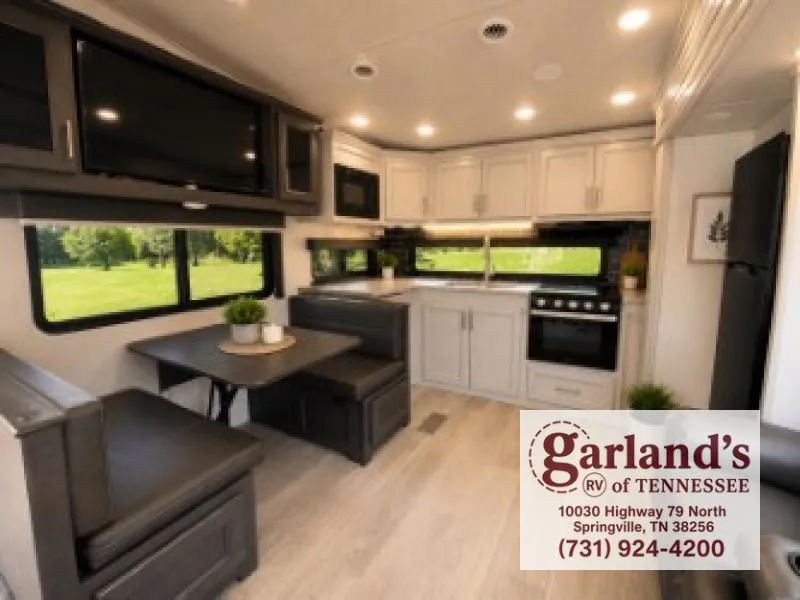 2025 Keystone RV Cougar Half-Ton 23MLE - Photo 4