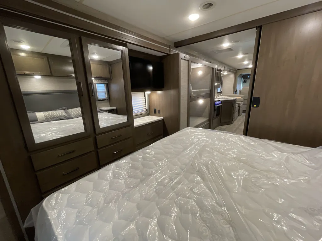 2022 Thor Motor Coach Freedom Traveler A32, Photos photo 14