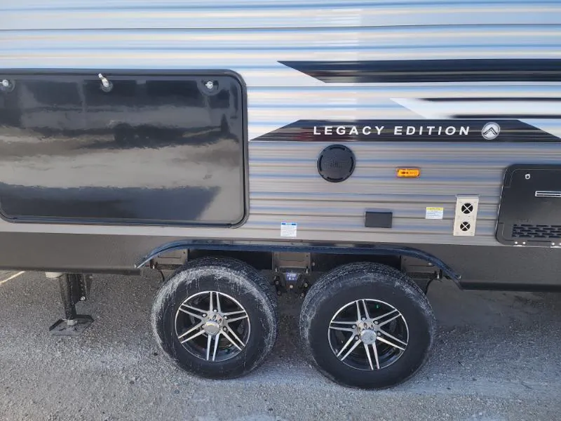 2026 Coachmen Catalina Legacy Edition 273DBHCK, Photos photo 53