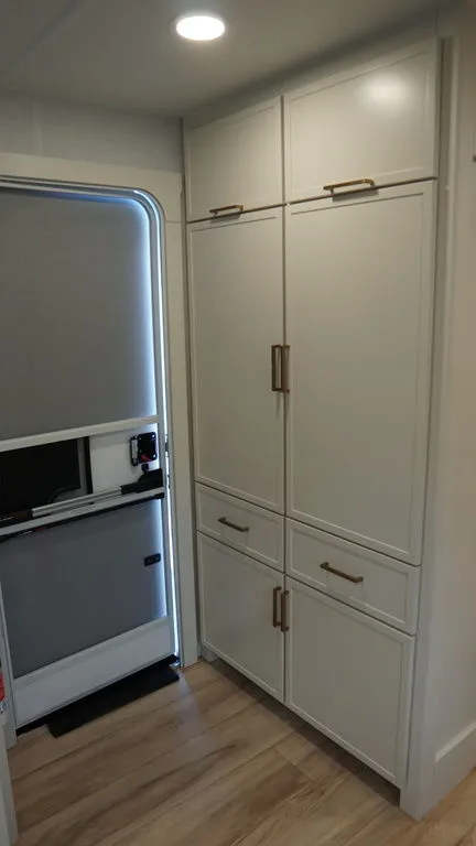2026 Brinkley Model I 235, Photos photo 12