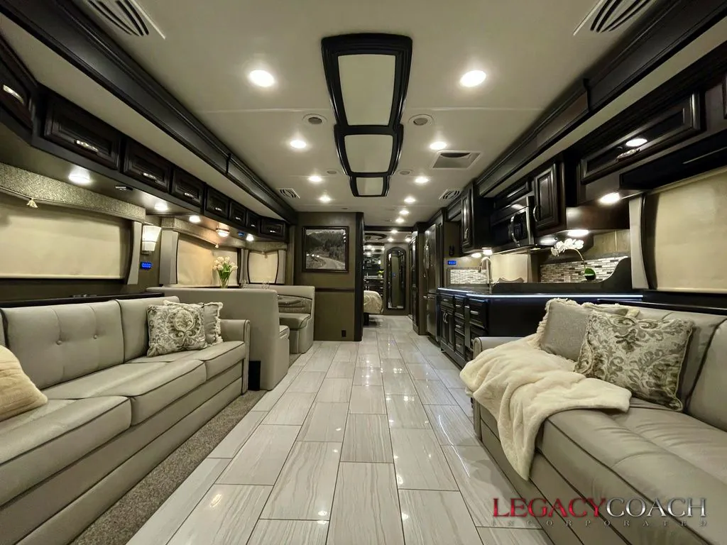 2018 Forest River Berkshire XLT 43C - Photo 3