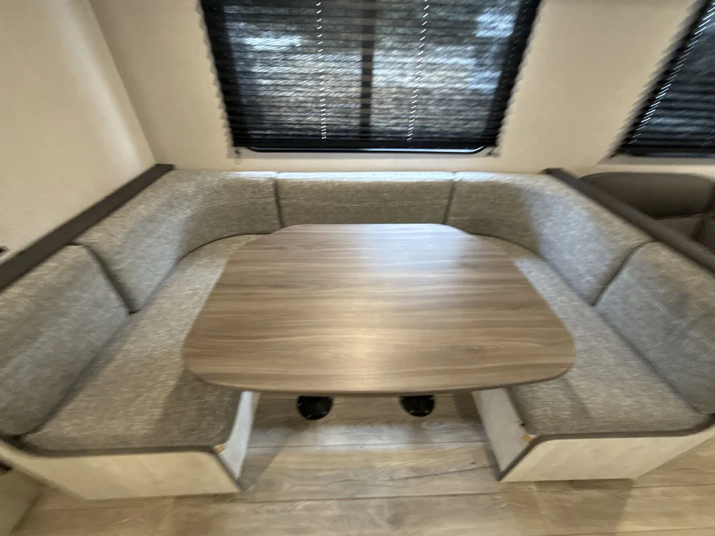 2024 Shasta I-5 530QB, Photos photo 7