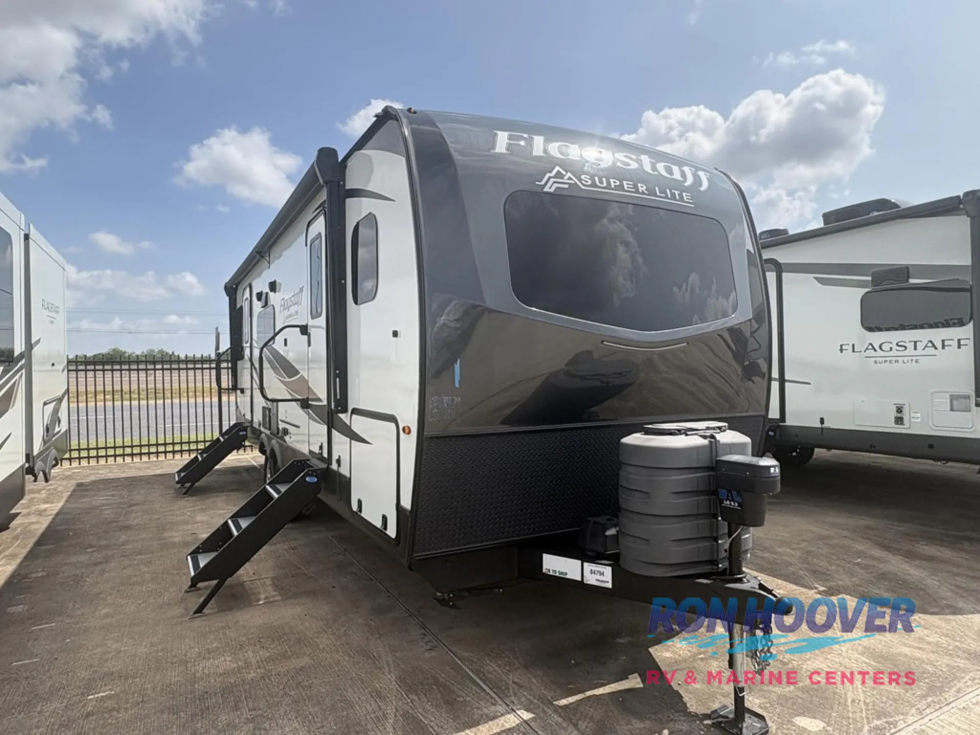 2025 Forest River Flagstaff Super Lite 26SRD - Photo 2