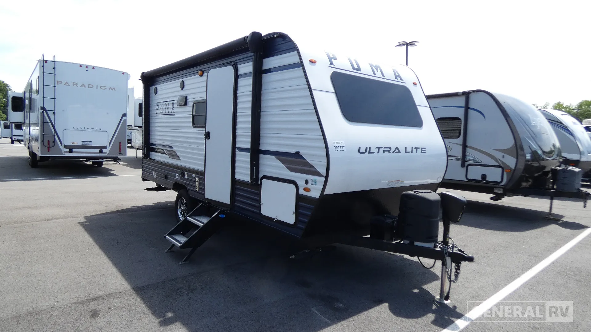 2024 Forest River Puma Ultra Lite 16BHX - Photo 2