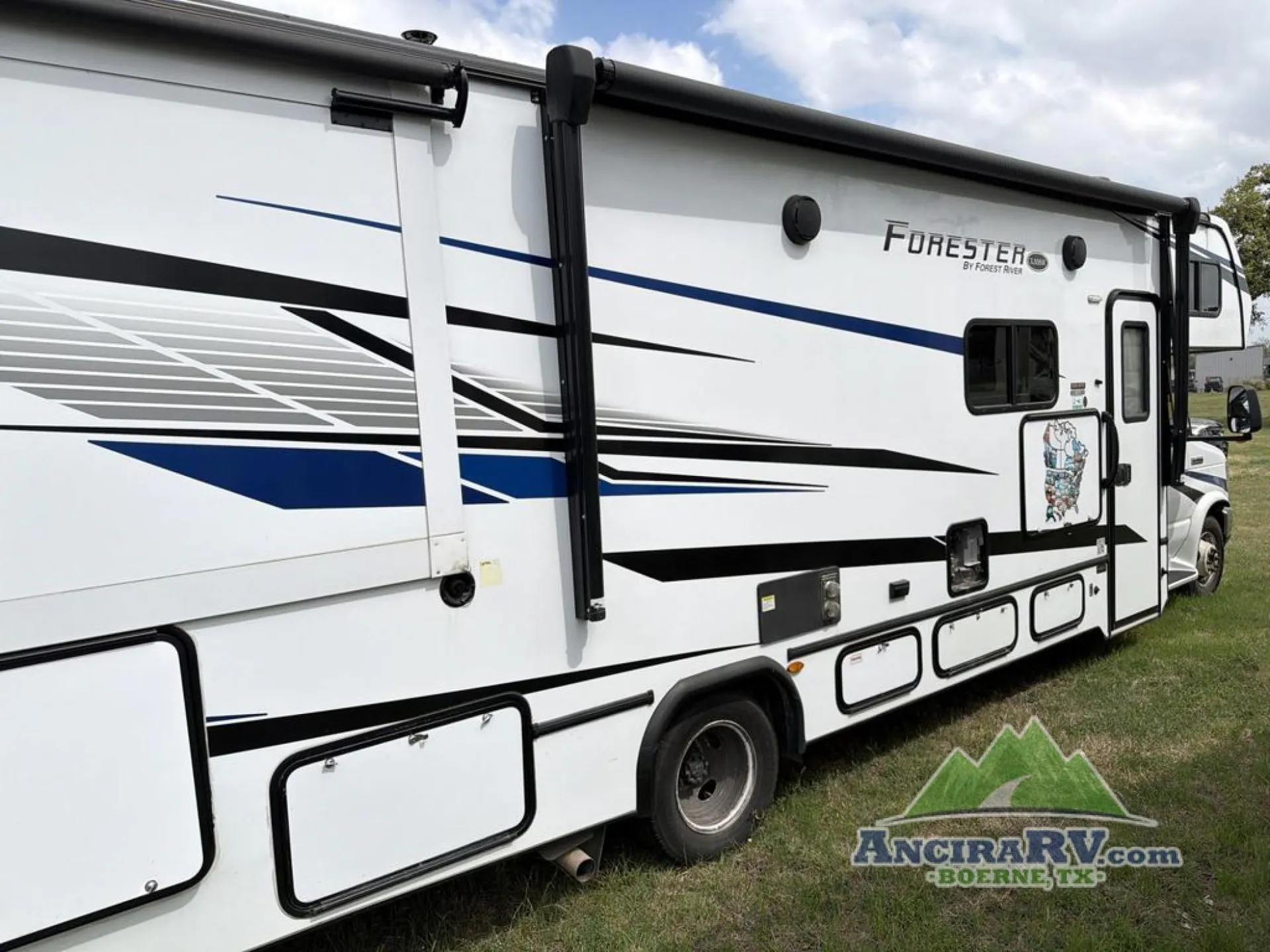 2023 Forest River Forester Classic 3011DS - Photo 3