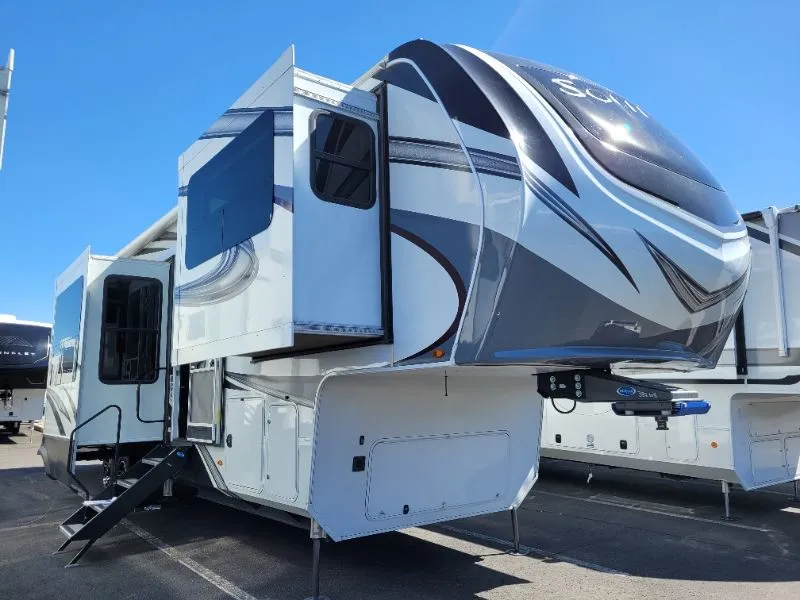 2021 Grand Design Solitude 382WB - Photo 2