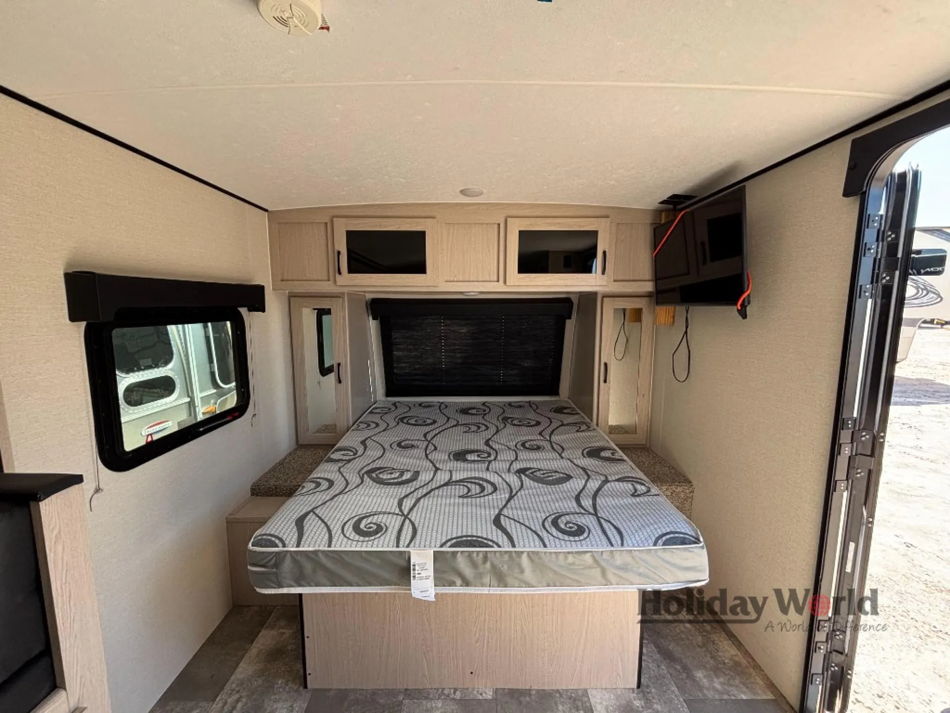 2022 Coachmen Apex Nano 191RBS - Photo 3