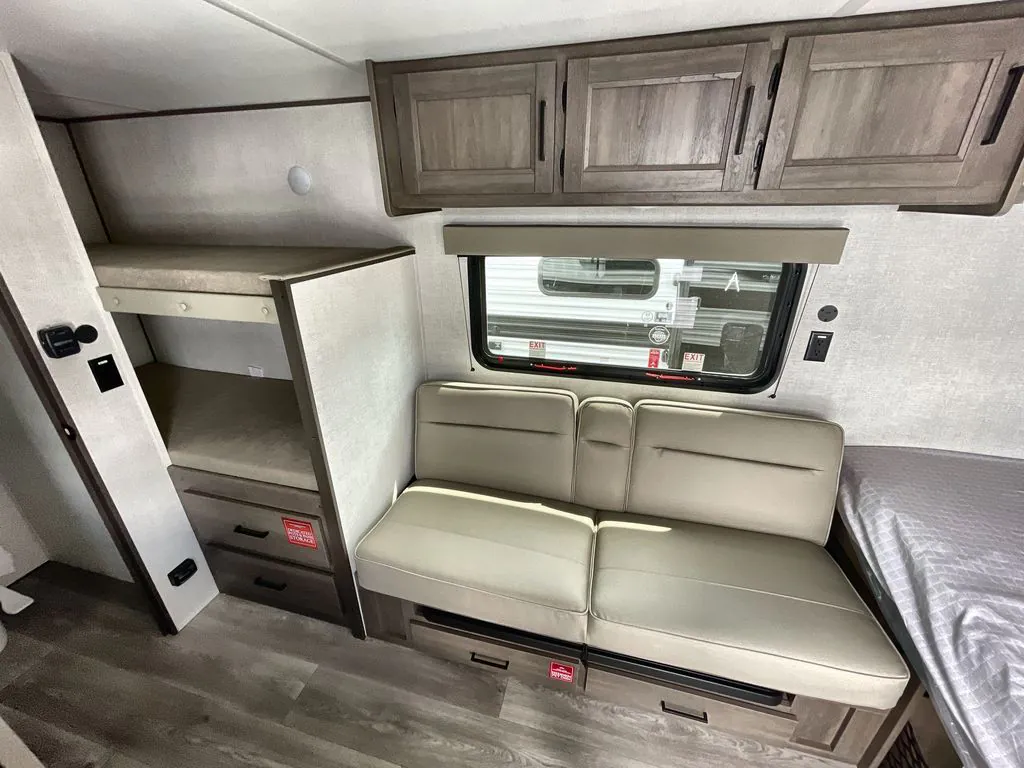 2026 Grand Design Transcend One 151BH - Photo 2