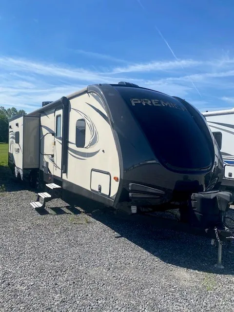 2018 Keystone Premier 30RIPR