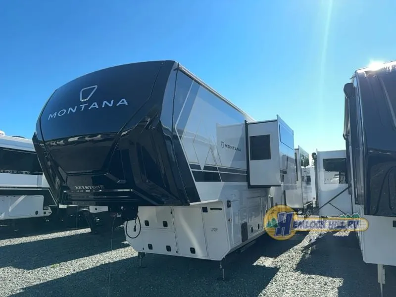 2026 Keystone RV Montana 3900RK - Photo 4