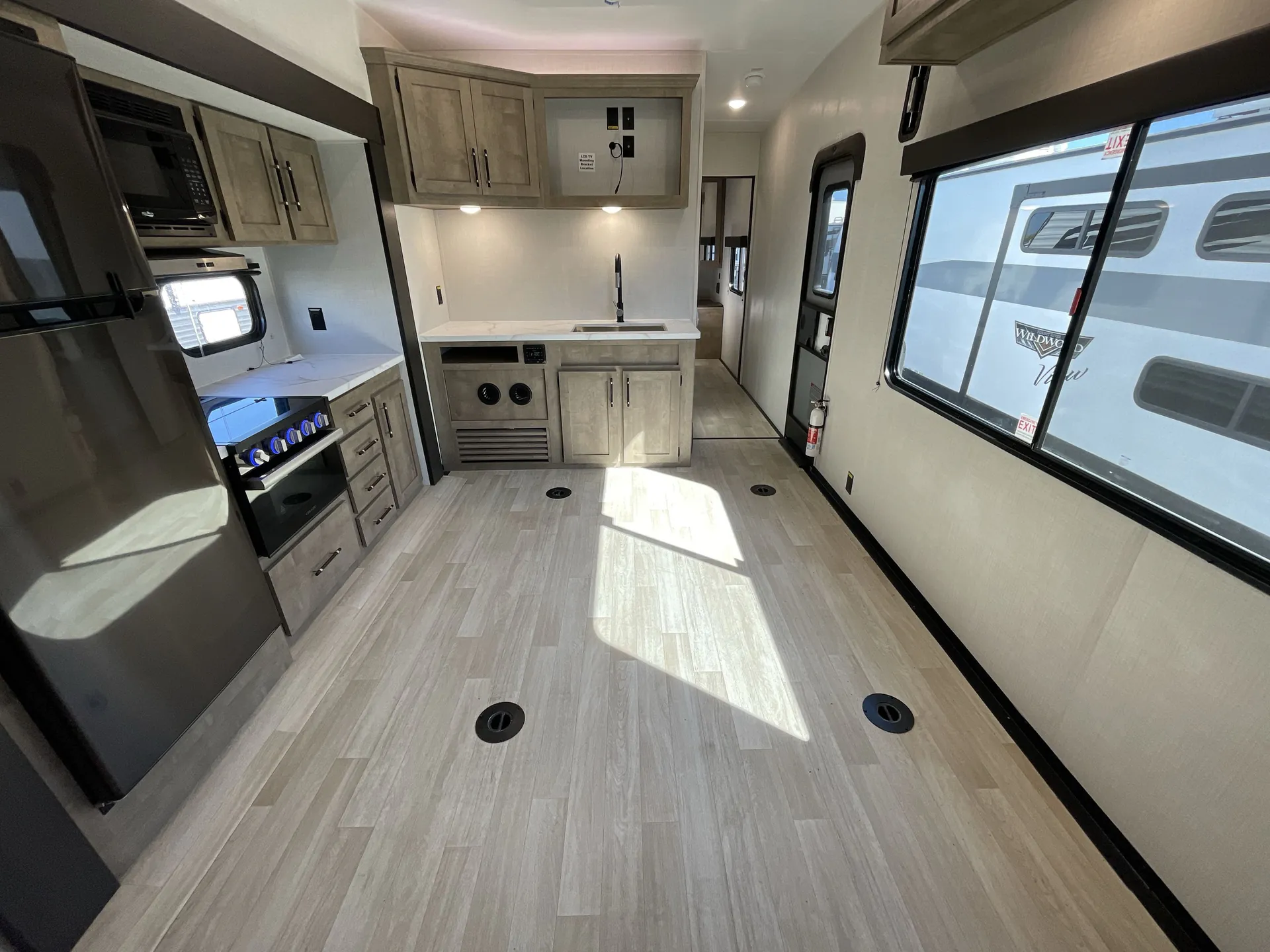 2026 Keystone Impact 2915 dealer photo 3 from Camping World