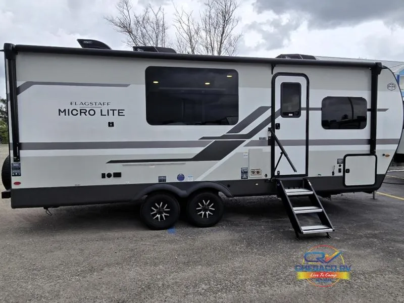 2026 Forest River Flagstaff Micro Lite 25FBD - Photo 3