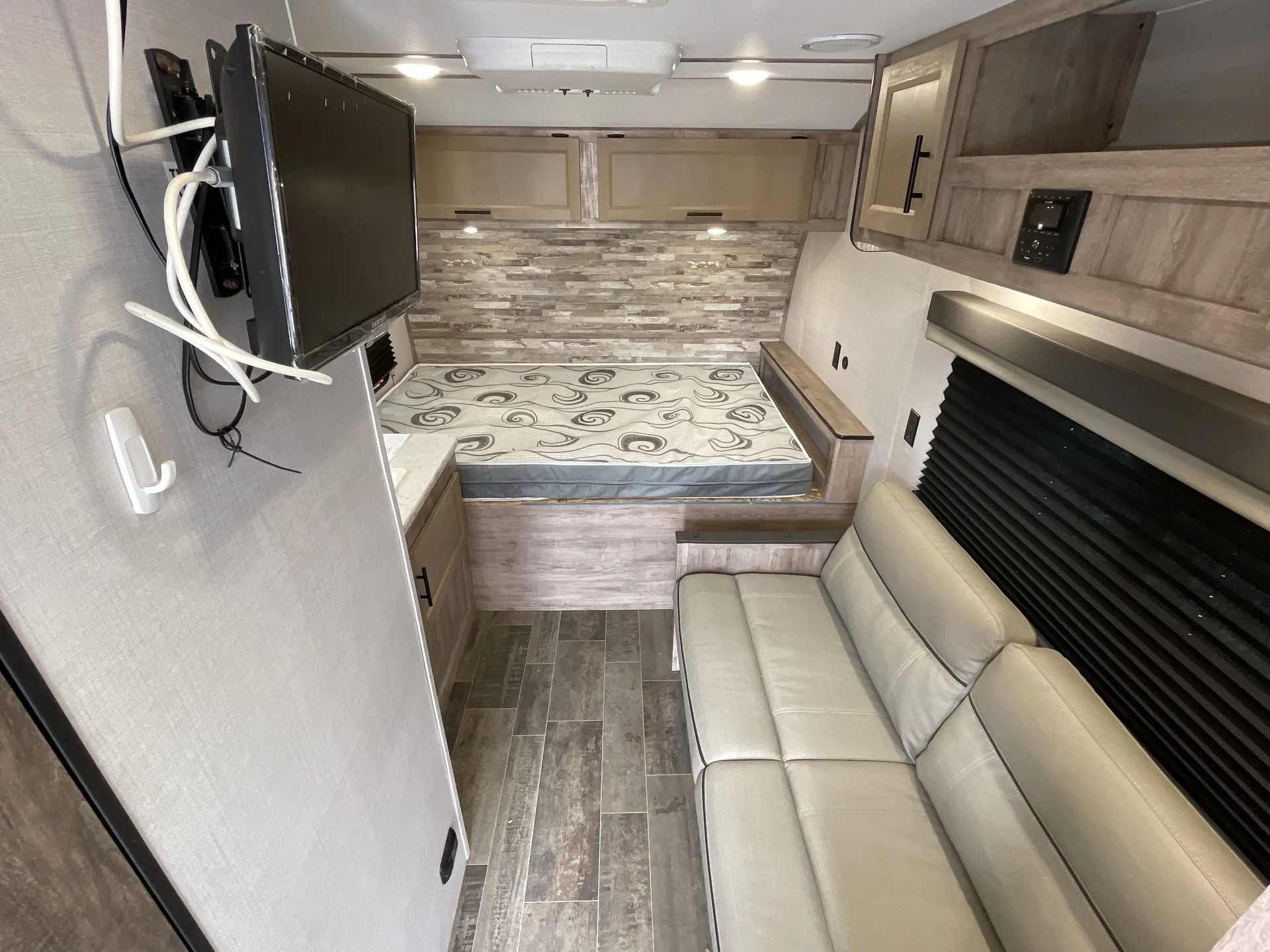 2023 Gulf Stream Ameri-Lite 14RE — living area main