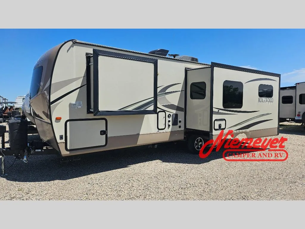 2018 Forest River RV Rockwood Ultra Lite 2604WS - Main photo