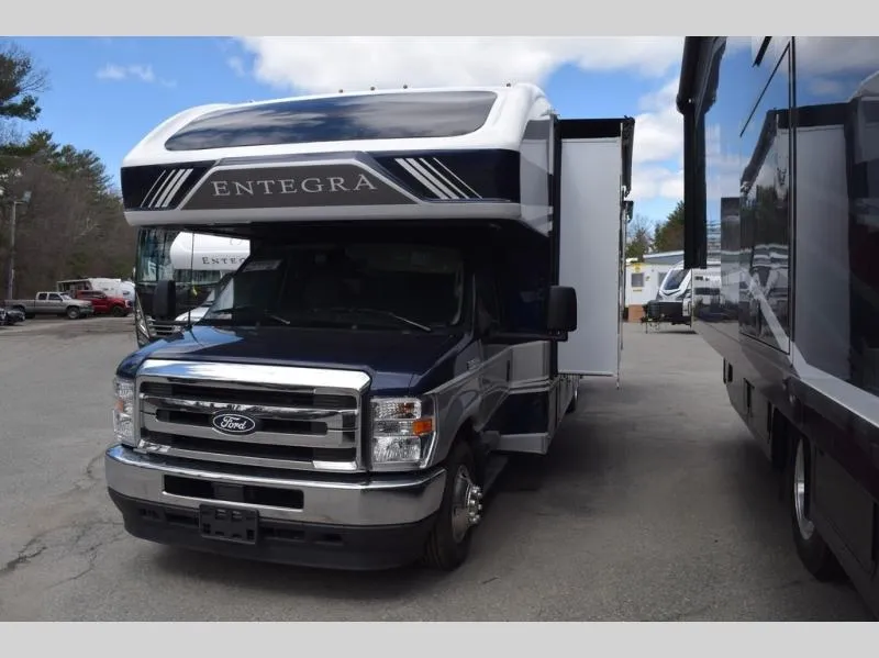 2026 Entegra Coach Odyssey 29V - Photo 3