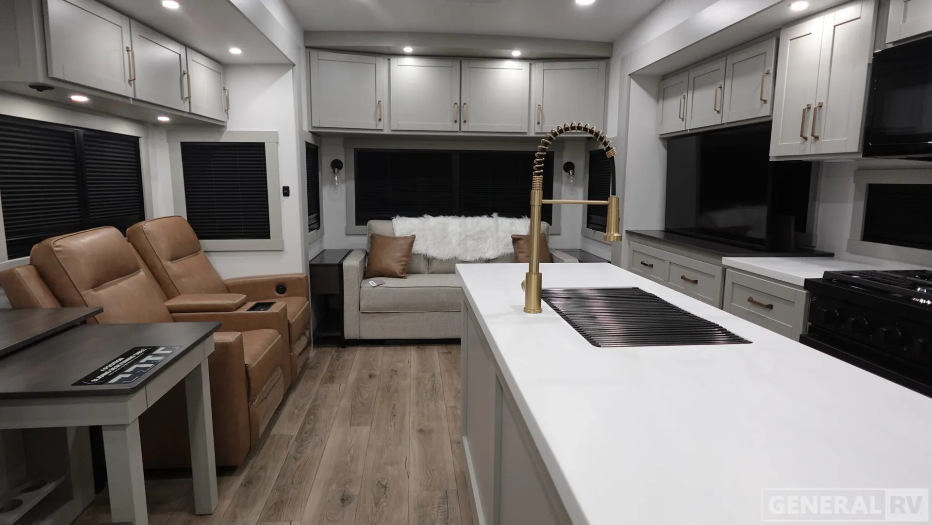 2026 Brinkley Model Z 3600 - Photo 3