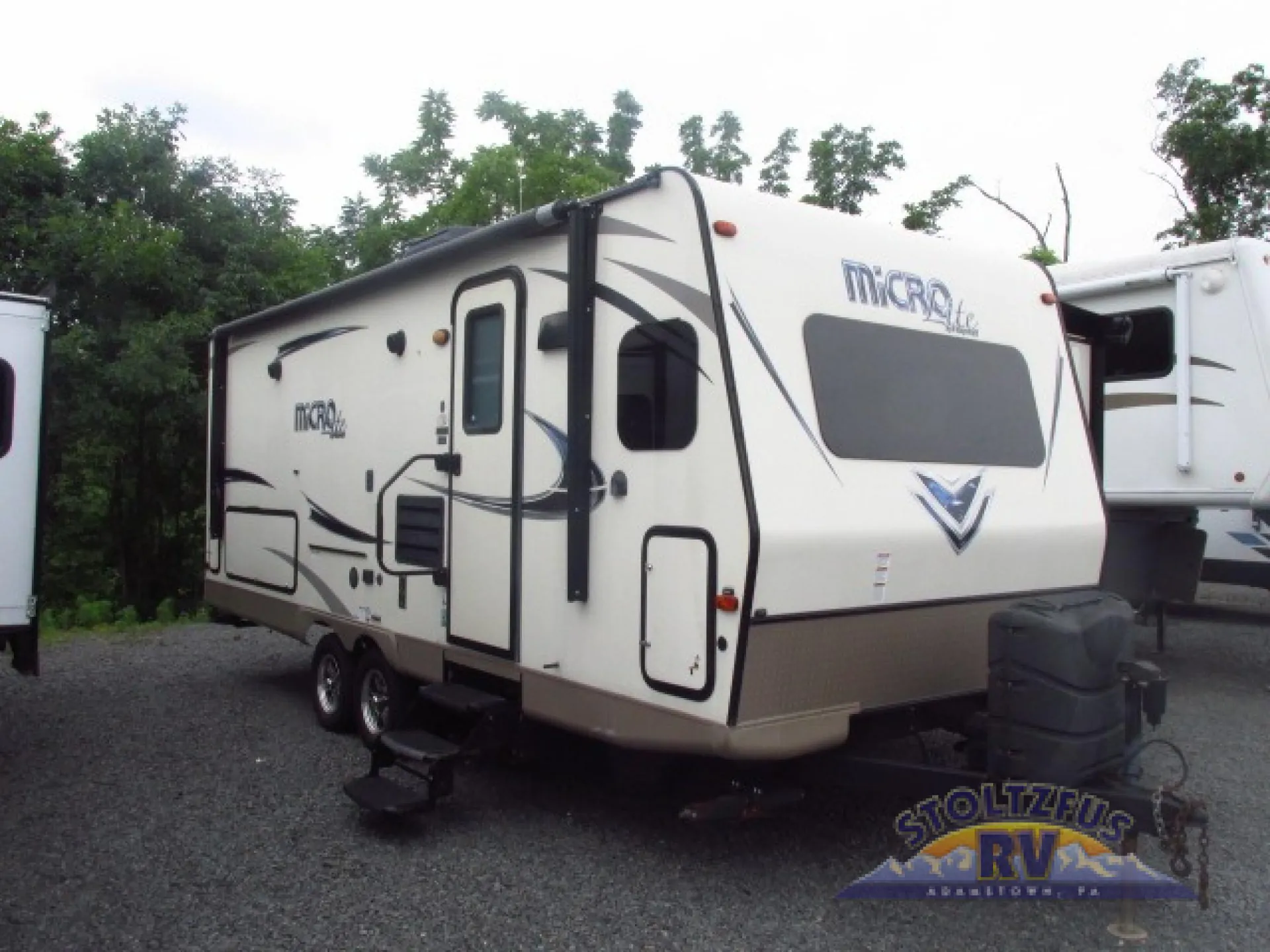 2018 Forest River Flagstaff Micro Lite 25FKS - Photo 2