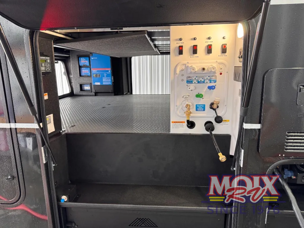 2026 Brinkley Model G 4100, Photos photo 20