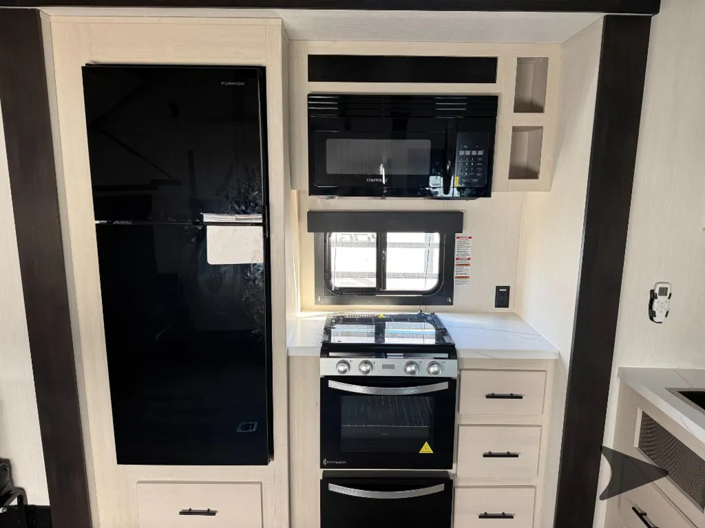 2026 Forest River Vengeance Rogue Armored 26L140, Photos photo 20