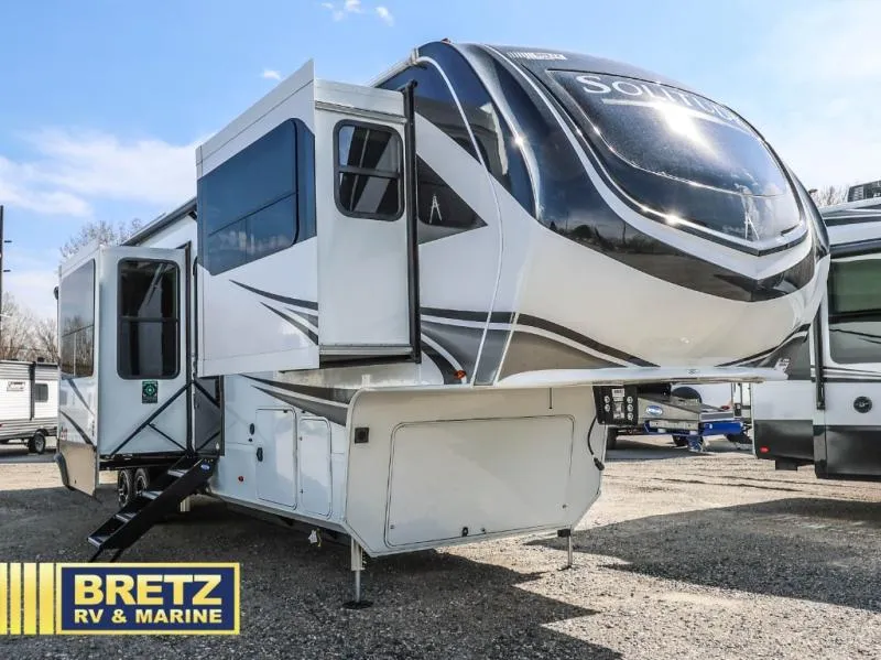 2026 Grand Design Solitude 380FL - Photo 2