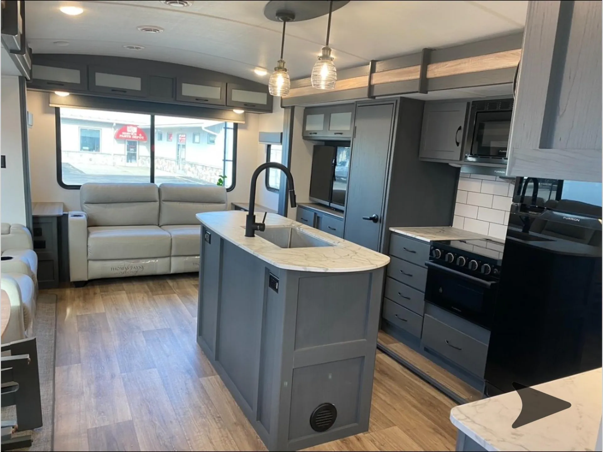 2024 Keystone Bullet 287RLS - Photo 4