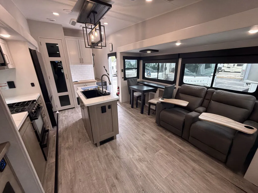 2026 Jayco Eagle 321RSTS, Photos photo 22