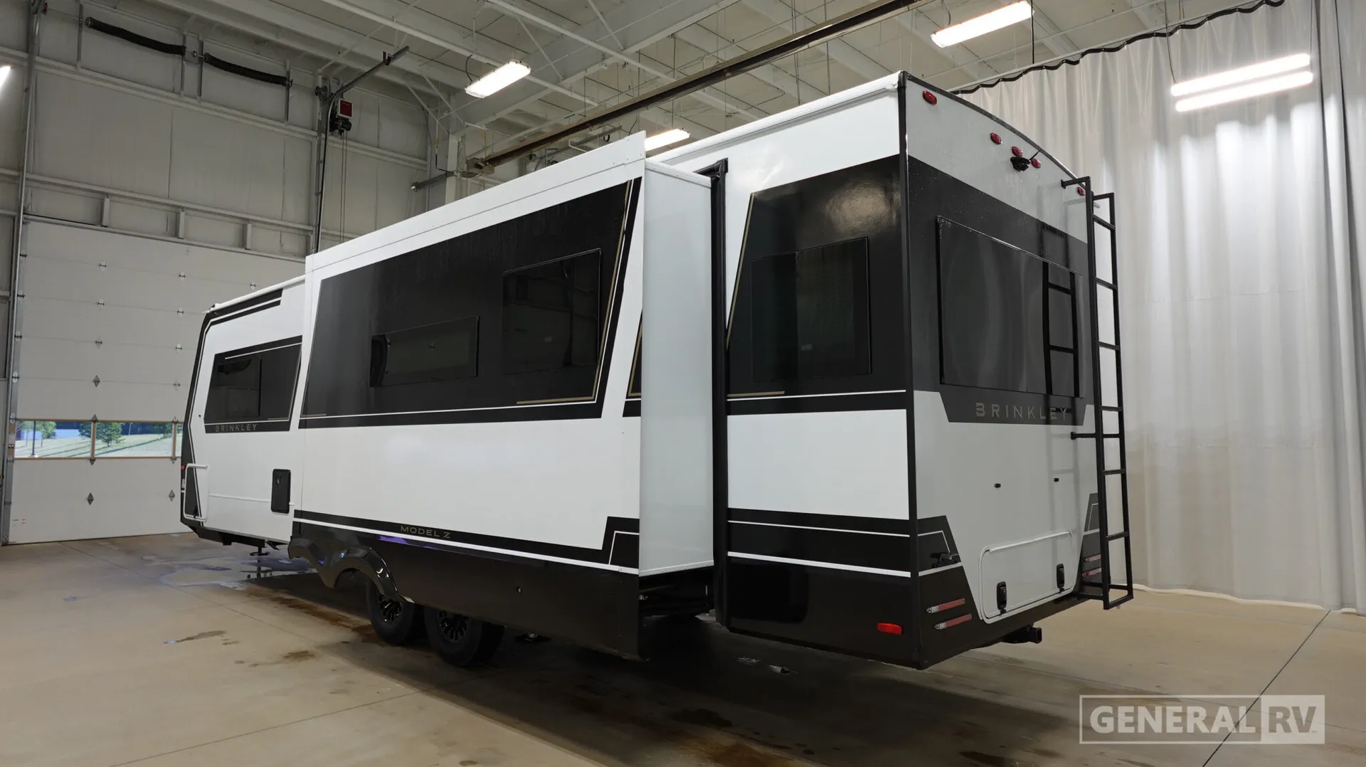 2027 Brinkley Model Z AIR 297 - Photo 4