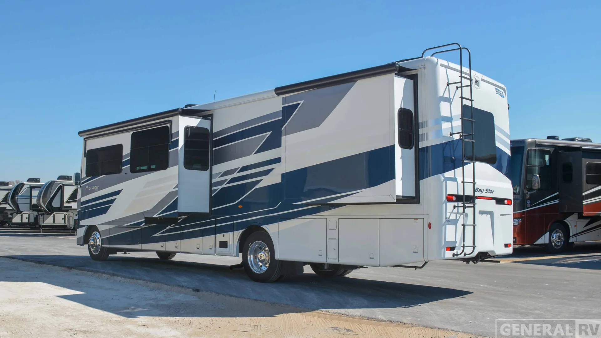 2026 Newmar Bay Star 3626 - Photo 4