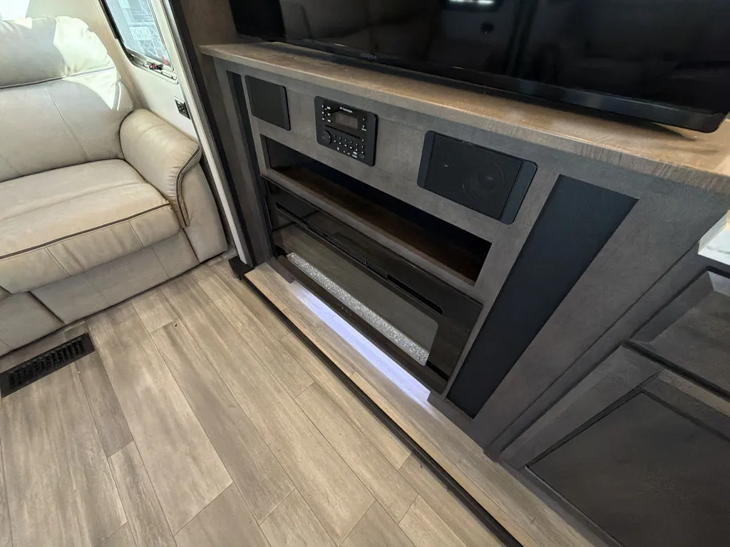 2022 Forest River Cedar Creek Champagne Edition 38EL, Photos photo 20