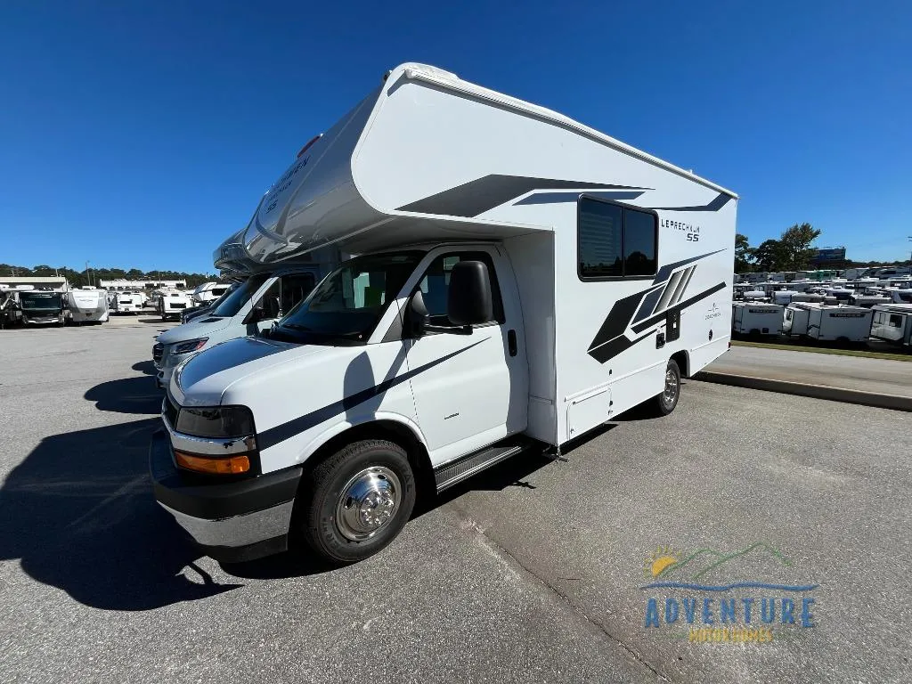 2026 Coachmen Leprechaun 210QSS CHEVY 3500 - Photo 2