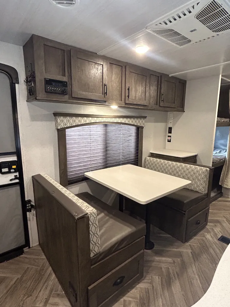 2021 Forest River EVO T2250, Photos photo 18