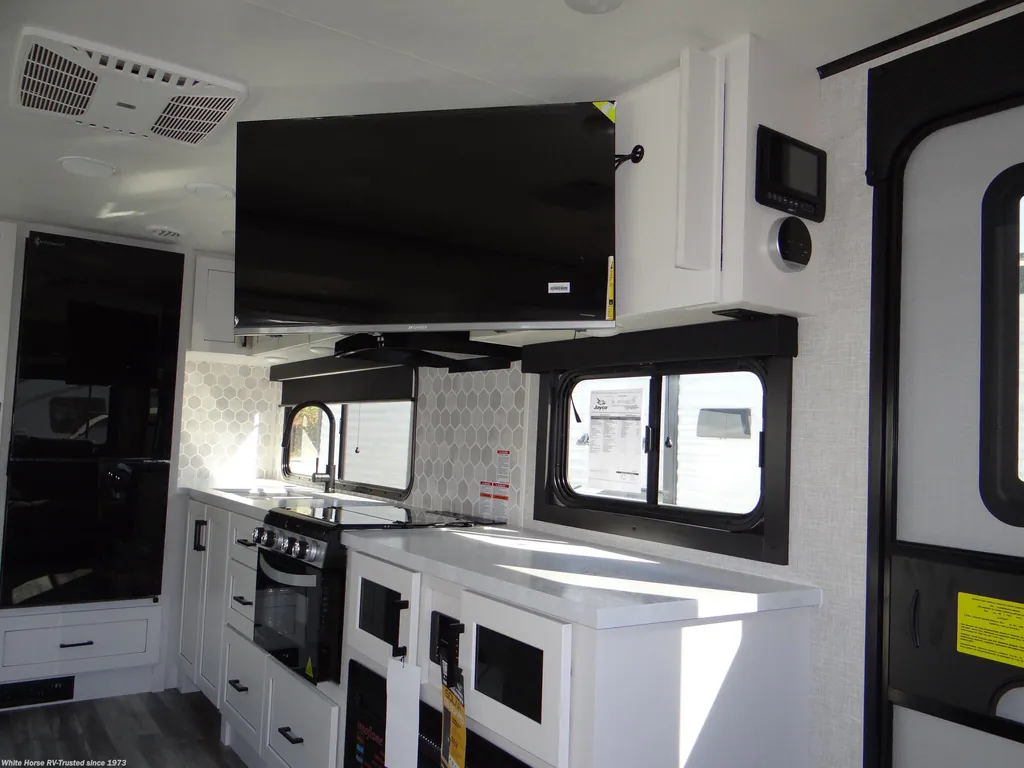 2025 Jayco Jay Feather 29RL, Photos photo 26