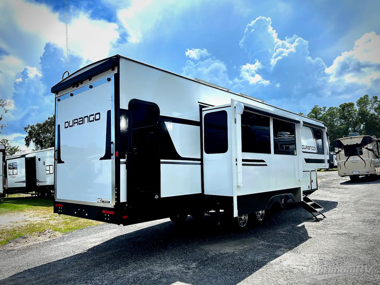 2026 K-Z Durango D341RPT - Photo 3