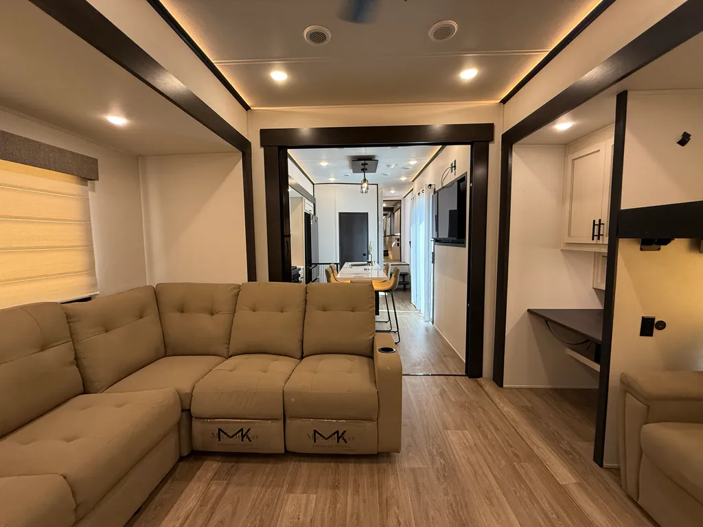 2027 Forest River Sabre 38RVHUNTER, Living area photo 3