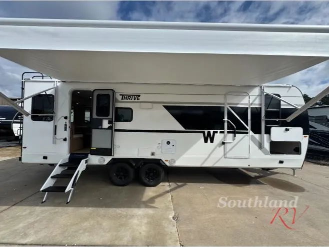 2026 Winnebago Thrive 25RLS - Photo 3
