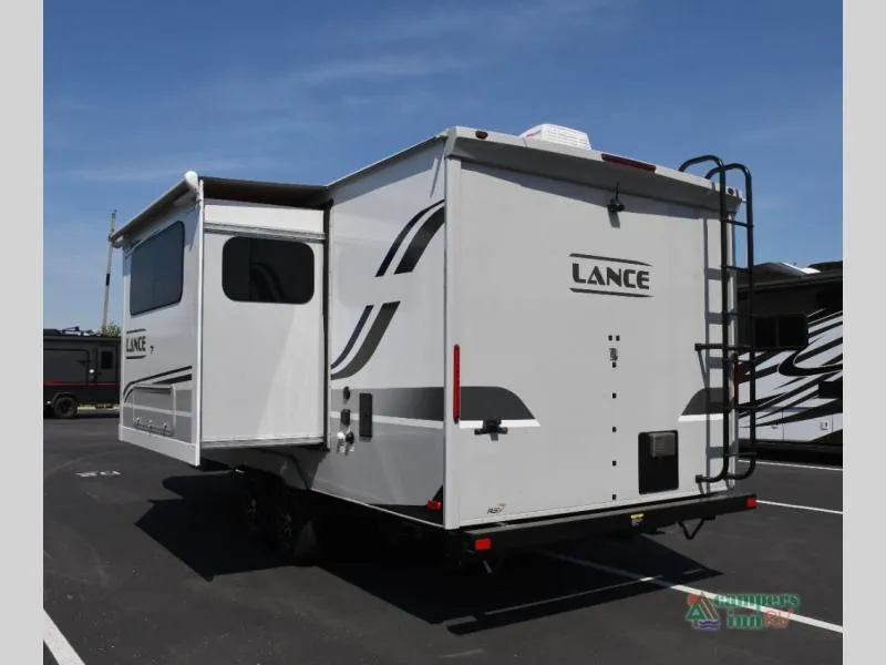 2021 Lance Lance Travel Trailers 1995 - Photo 4