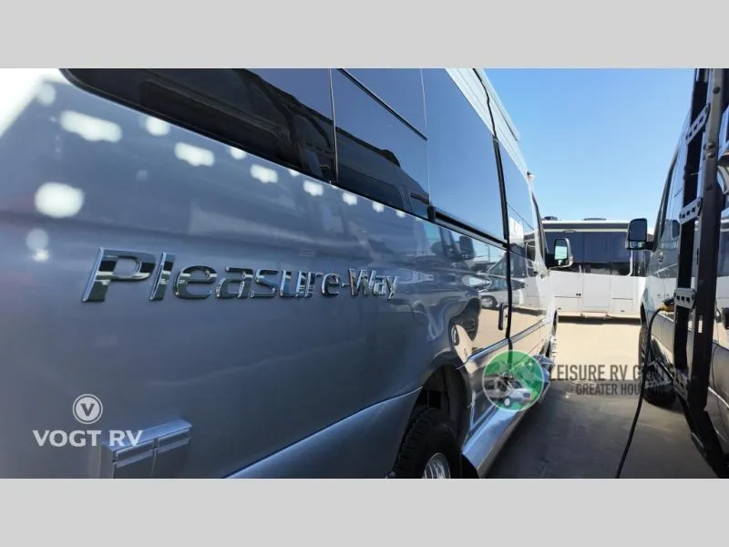 2026 Pleasure-Way Plateau TS - Photo 4